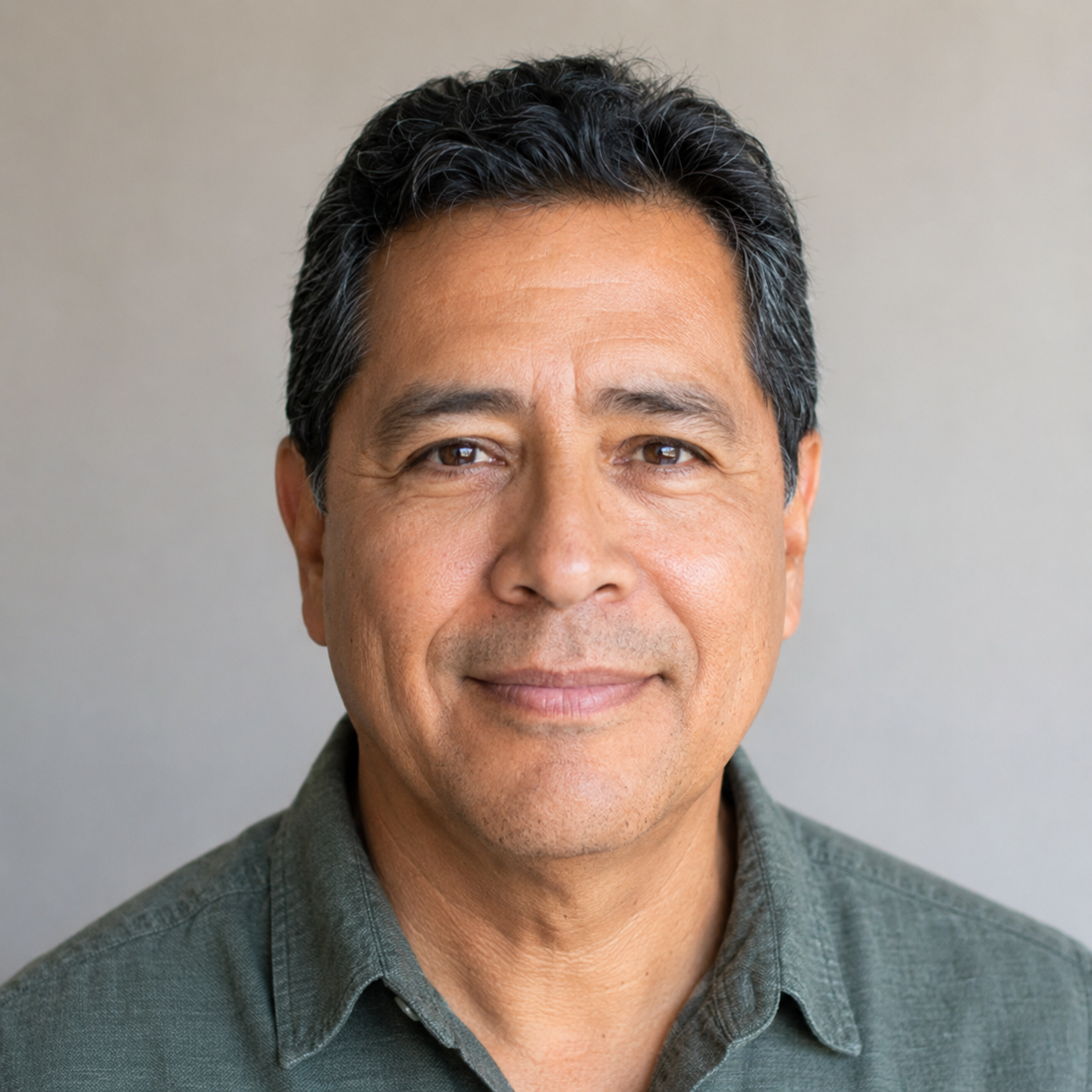 Carlos R.